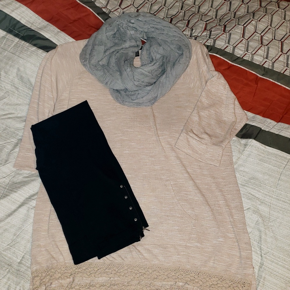 Plus size front pocket tunic top